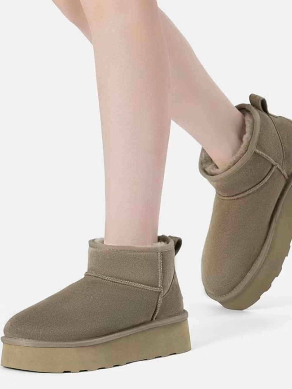 UGG Ultra Mini Platform Boots Size 39 (US 8.5) Used Exc MSRP $159.95